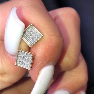 Square 10k solid gold earrings